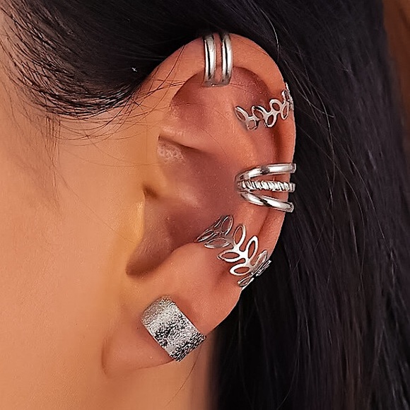 🔵𝟲𝟱%𝗢𝗙𝗙 𝗯𝘂𝗻𝗱𝗹𝗲𝘀 𝟯+🔵 NEW 5 Floral Ear Cuff Earnings Set - Picture 1 of 17